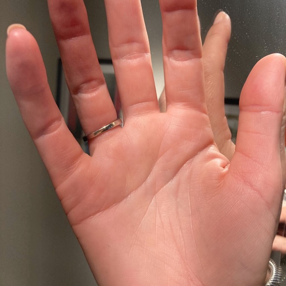 Diamond ring - Picture 2 of 5